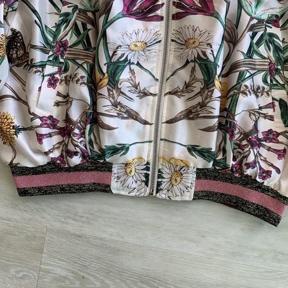 Elevenses Floral Bomber Jacket, Large. Like New. - Picture 6 of 12